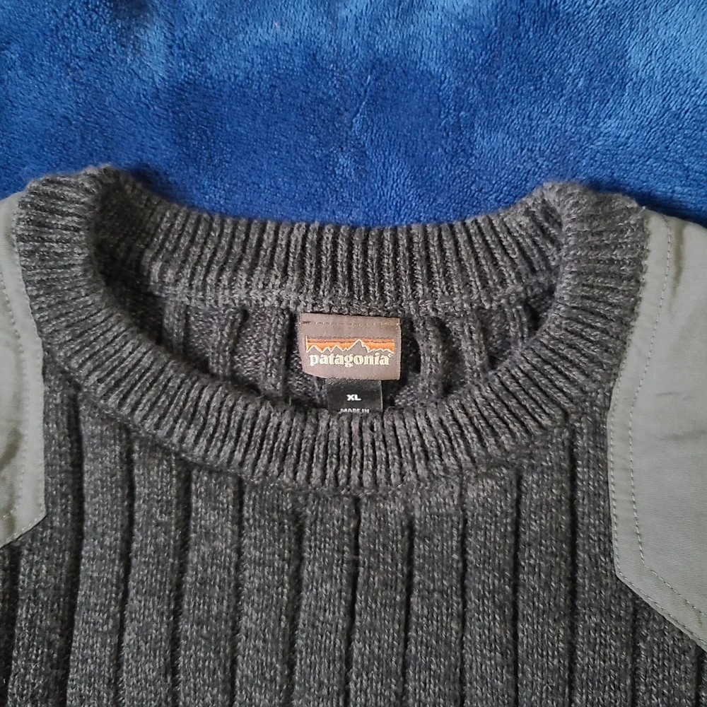 Patagonia Dark Gray Ribbed Crewneck Sweater